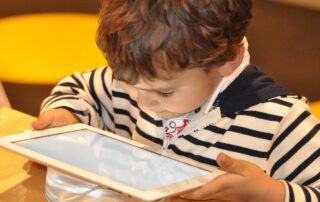 Glaaster, un logiciel sur tablette pour aider les enfants dyslexiques