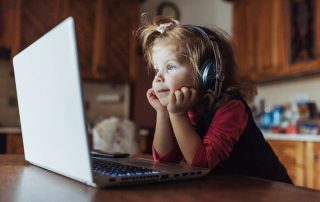 L’ordinateur, un outil pour contourner les difficultés des enfants DYS