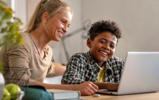 Les atouts du soutien scolaire Ora Visio pour les dyslexiques